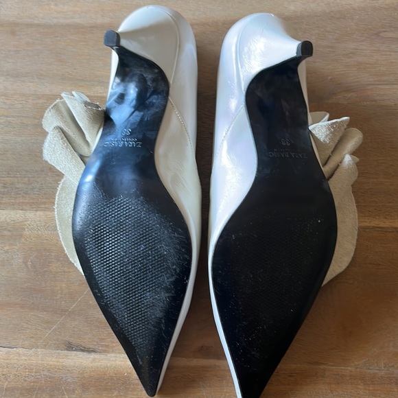 Zara Basic White Patent Leather Shoes With Side Ruffle - Size 38 EU/7.5 US - Picture 5 of 5